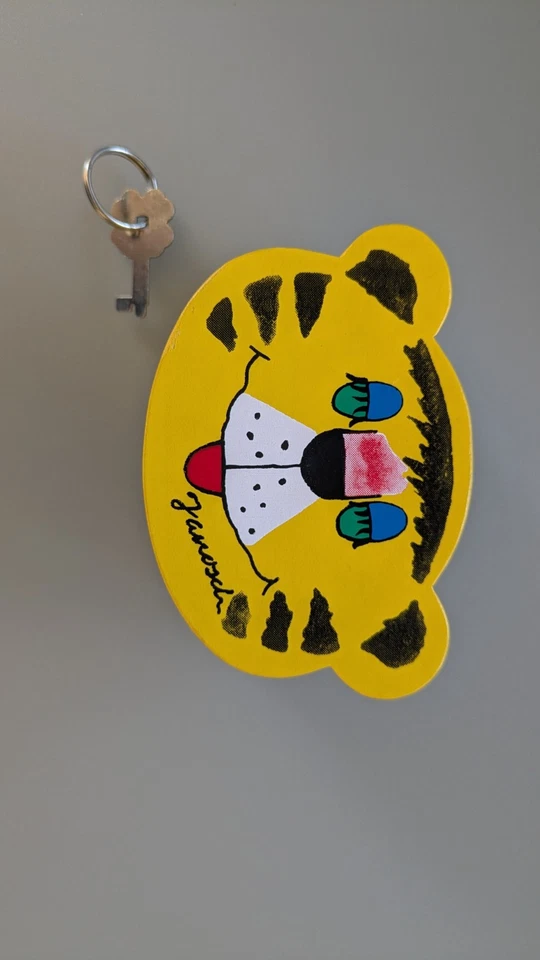 Janosch Spardose Tiger 🐯 aus Holz + Schlüssel – sehr guter Zustand - Bild 4 von 4