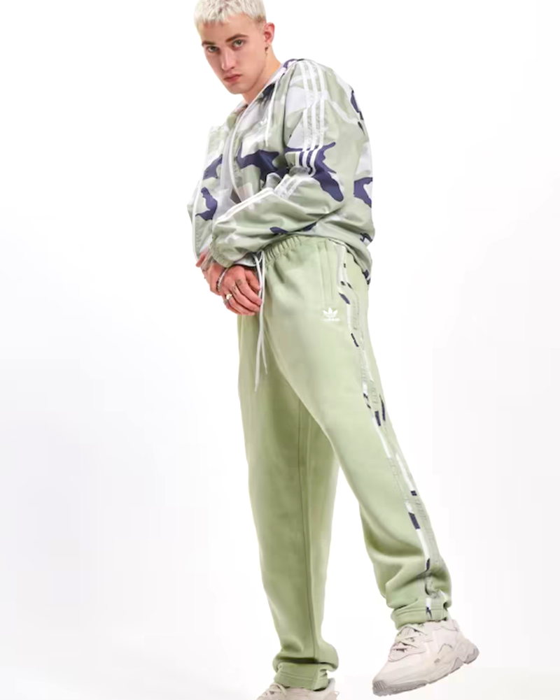 NEW MEN'S ADIDAS ORIGINALS CAMO 3 STRIPES TREFOIL SWEAT PANTS
