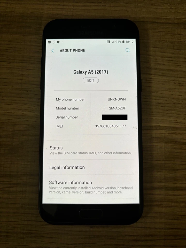 Samsung Galaxy A5 2017 A520F Black EE Locked 32GB 3GB RAM Android Smartphone - Image 2 of 4
