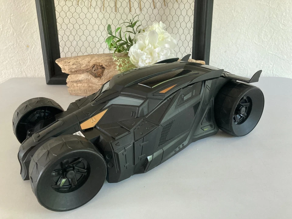 525 ⚜️ Jouet Voiture De Batman Véhicule La Batmobile Longueur 40 Cm Dc Comics - Photo 4/4