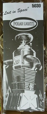 Polar Lights Lost In Space The Robot B9 Model Kit #5030 NIOB Bags