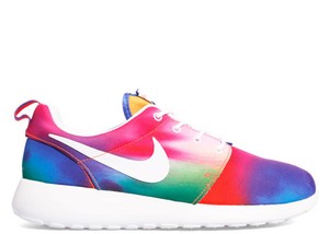 nike roshe one tie dye