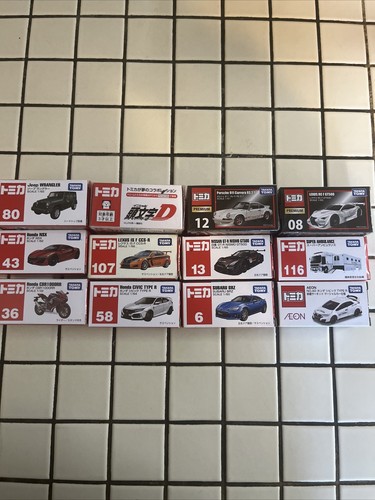 Takara Tomy / Tomica Set of 12 - Picture 2 of 4
