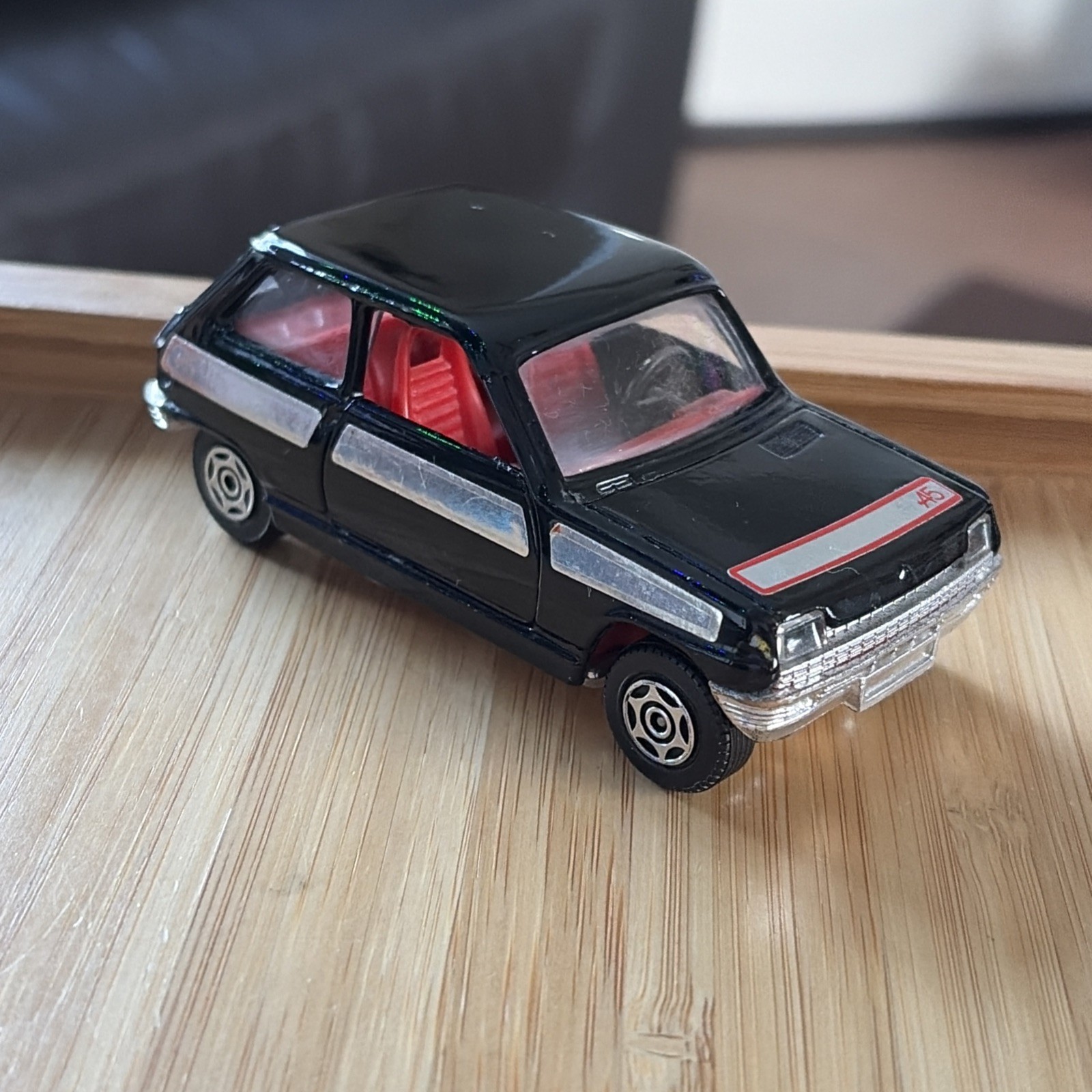 Vitesse Mercedes 170 Van Postes Suisses 1:43 293