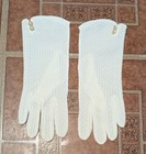  Vintage Kaydoe 1930s Ladies Stretch Nylon Net Gloves Made In Japan  — photo 2