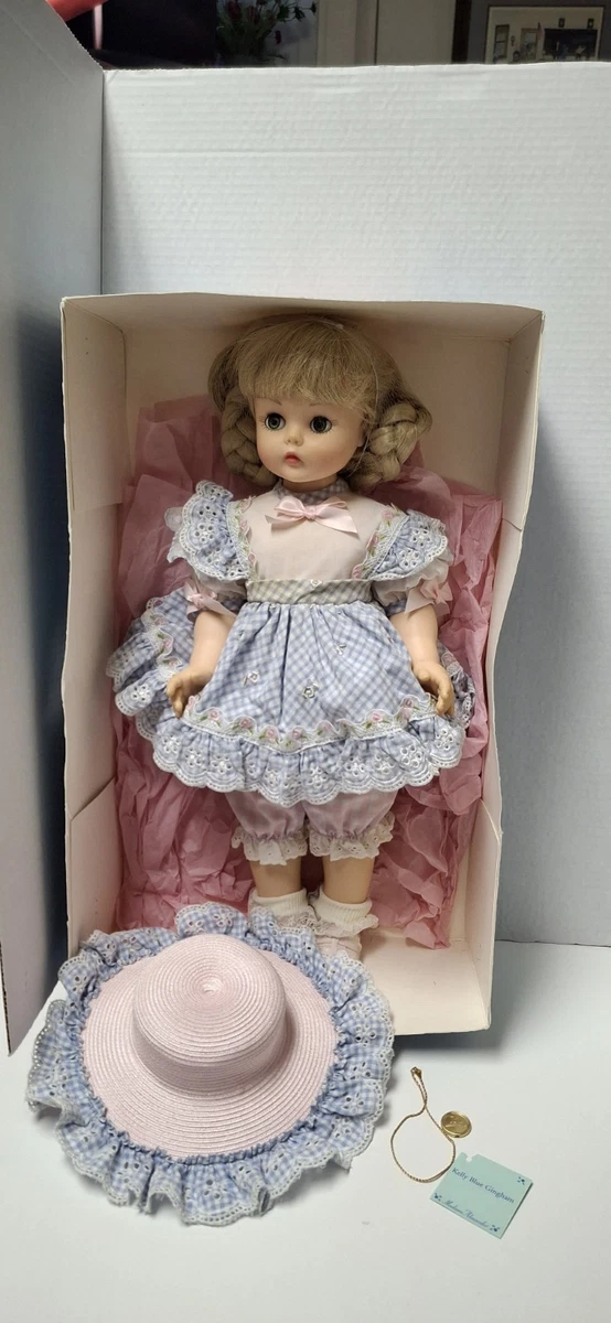 Madame Alexander Kelly In Vintage Madame Alexander Dolls (1948