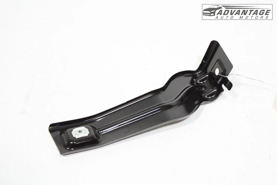 Chevrolet Equinox 2025 soporte silenciador escape trasero izquierdo OEM Foto 2 de 4