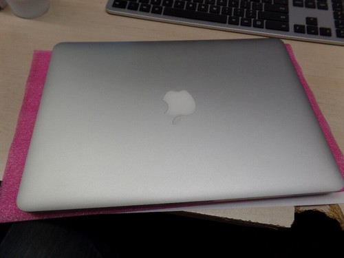 Apple MacBook Pro 13" Retina 2015 | i5 2.70GHz 8GB RAM 128GB SSD macOS Big Sur - Picture 8 of 12