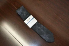 0139 NEW Mens Ryan Seacrest Distinction Lurex Plaid Slim Neck Tie One Size