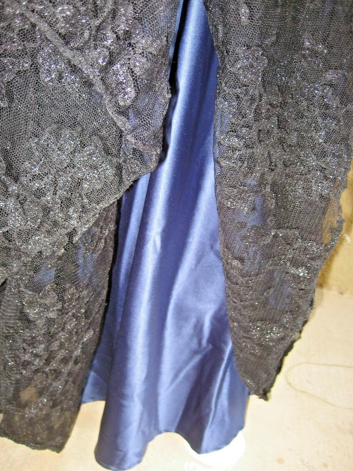 Tahari Arthur Levine Negro Encaje Superpuesto Azul Marino Satinado Manga 3/4 Cuentas Vestido Largo 12 Foto 4 de 4