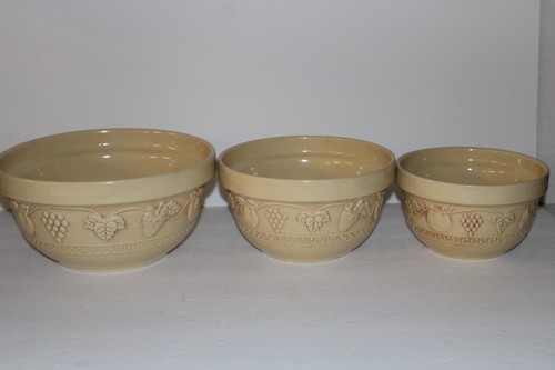 Vintage embossed Fruit Design Stoneware Nesting Mixing Bowls Set Color - Picture 10 of 22