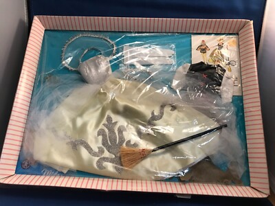 Vintage Barbie 1964, Cinderella # 0872 et The Prince # 0772 Fabriqué en Vintage Barbie 1964, Cinderella # 0872 et The Prince # 0772 Fabriqué en