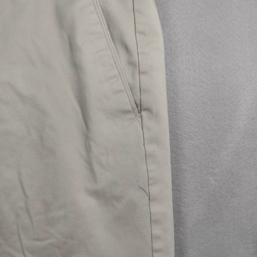Pantaloni chino Haggar Life kaki taglio dritto beige uomo taglia effettiva 34x28 - Foto 3 di 6