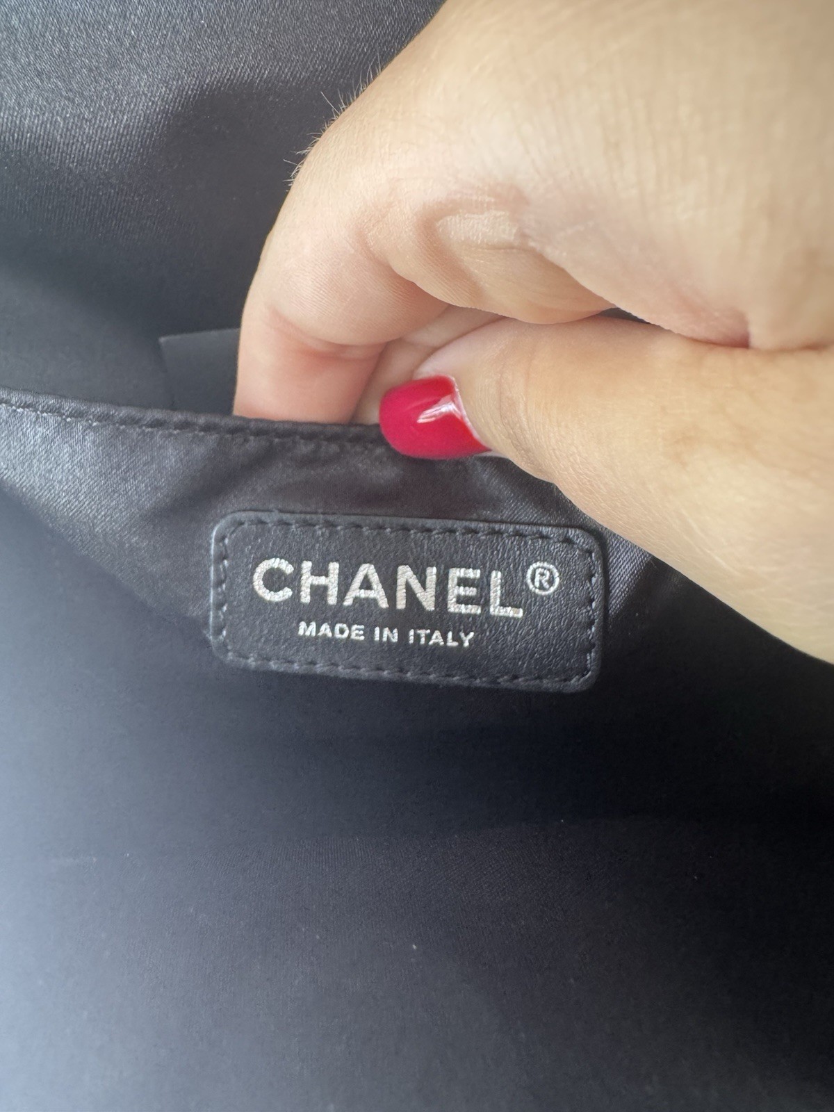 Chanel Leather Patchwork Chevron Frame Handbag, C… - image 11