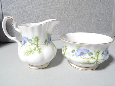 HARD TO FIND Royal Albert Richmond Pattern Cream and Sugar - Excellent Condition