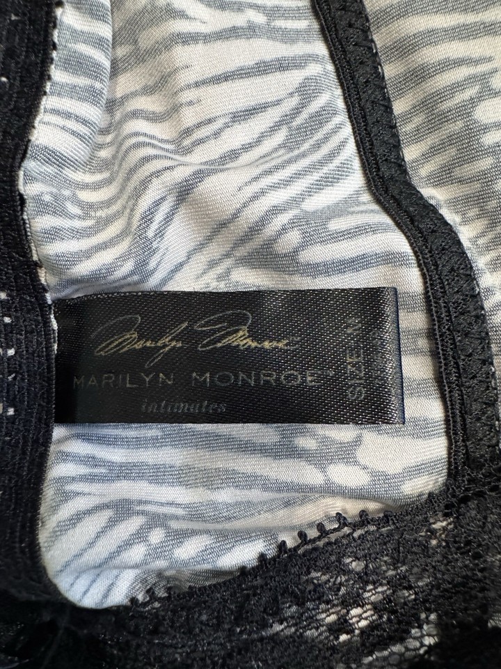 Marilyn Monroe Black And White Print Satin Night Gown Size Med | eBay