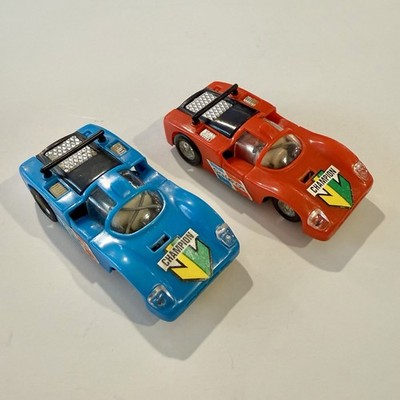 Vintage Speed Trax Electronic Slot Car Set Of 2 Chaparral Made in Hong Kong
