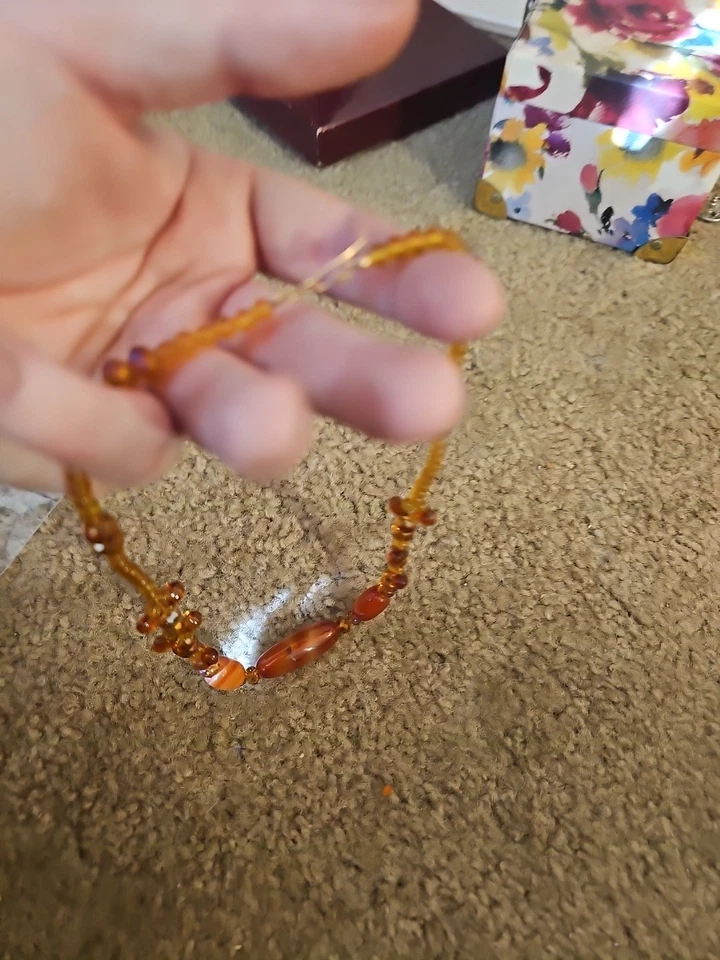 Collar de cuentas ámbar artesanal Foto 2 de 2