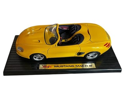 Maisto Mustang Mach III Yellow Convertible 1:18 Diecast Model Car