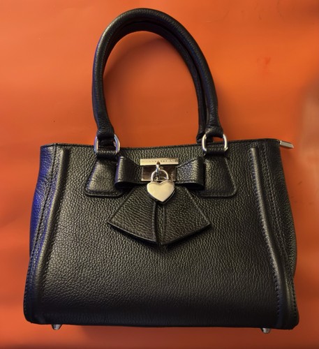 Renata Corsi Black Leather Purse/Pebble