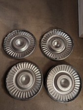 B7a18303b Nos 1957 Ford Full Size And T-bird Hub Cap Set