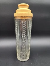 1930s Art Deco Medco Skyscraper Glass Cocktail drink maker recipe top