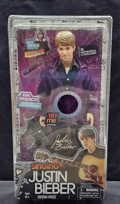 2011 Justin Bieber SINGS ''LOVE ME'' Doll / NEW Purple Blazer RARE