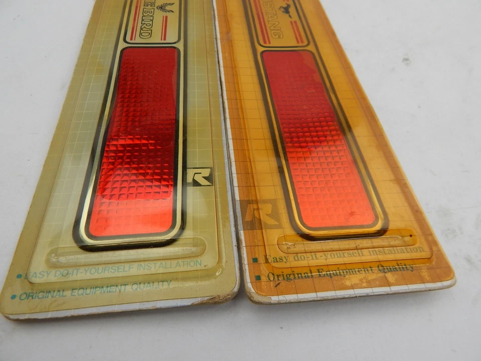 2 piezas Rally De Colección Años 80 Nuevo de Lote Antiguo Coche Pegatina Reflectante Reflector Mustang Firebird Foto 4 de 4