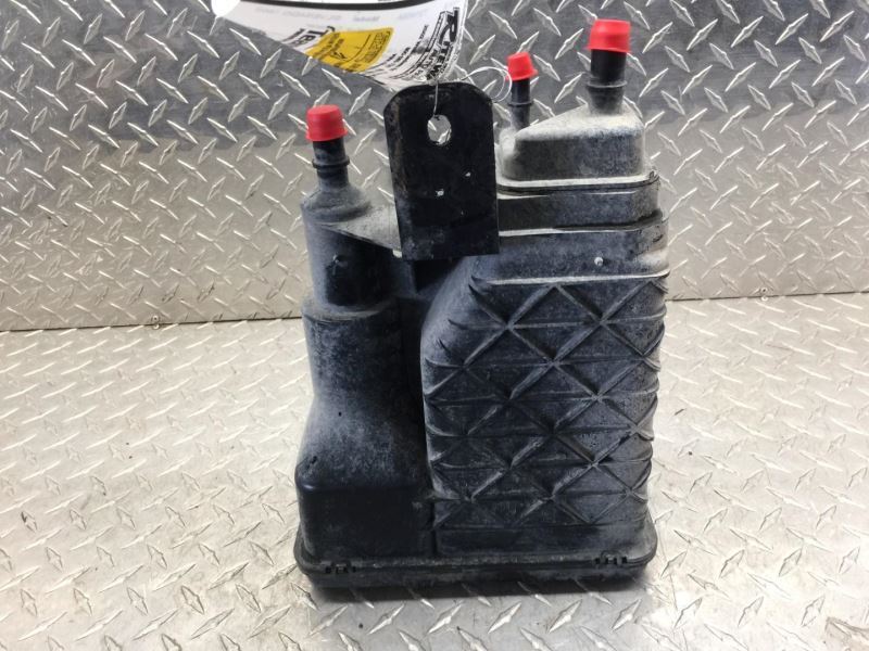 1719 SILVERADO SIERRA FUEL VAPOR EVAP CANISTER OEM 84106544 eBay
