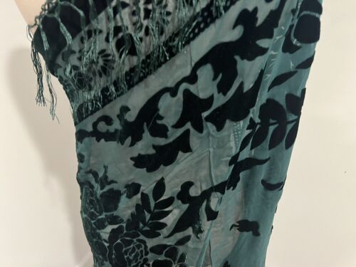 HUNTER GREEN Silk Chiffon Velvet Burnout Scarf 40”x40” Wide - Picture 3 of 7