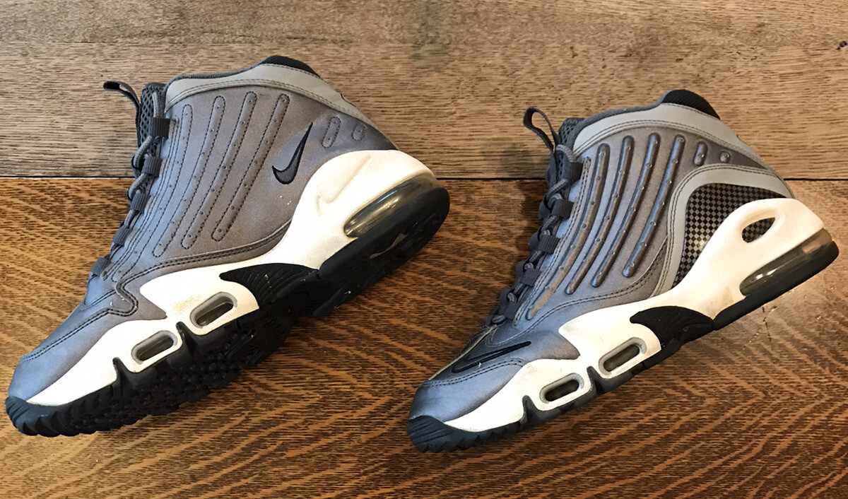 NIke Air Griffey Max II Youth Sneakers Shoes Metallic Dark Grey 443957-003