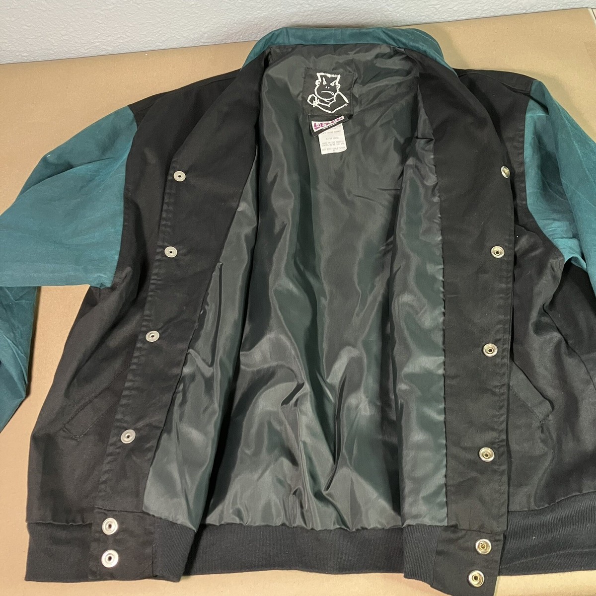 Vintage “Life's A Beach” Bad Boy Skater Surf Jacket XL New Vintage “Life's A Beach” Bad Boy Skater Surf Jacket XL New
