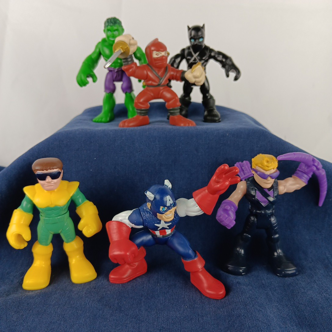 Marvel Hasbro Action Figures Hulk Black Panther Doc Ock Captain America Hawkeye
