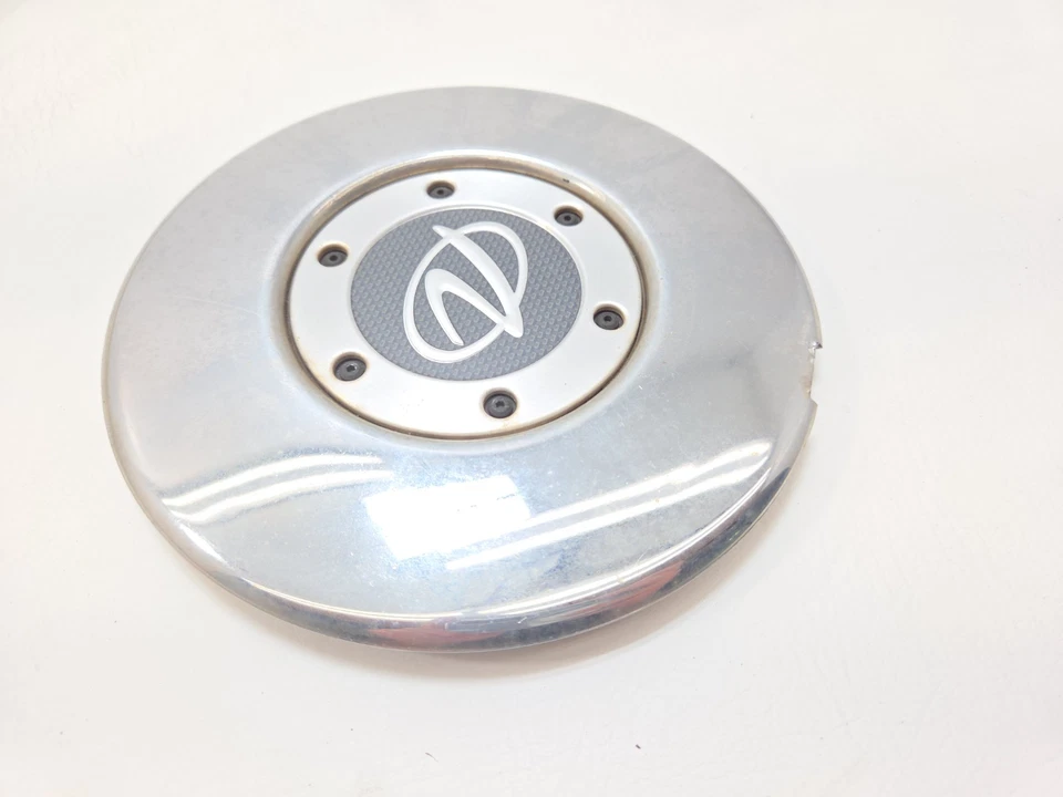 Oldsmobile Aurora # 6042 2001-2003 tapa central de rueda cromada GM # 9592955 usado Foto 4 de 4