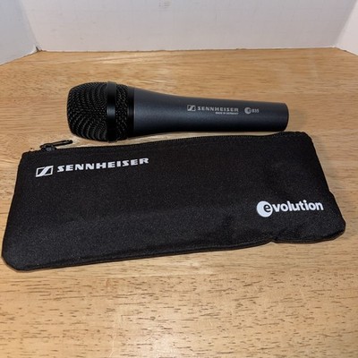 Sennheiser E835 Microphone With Carry Bag