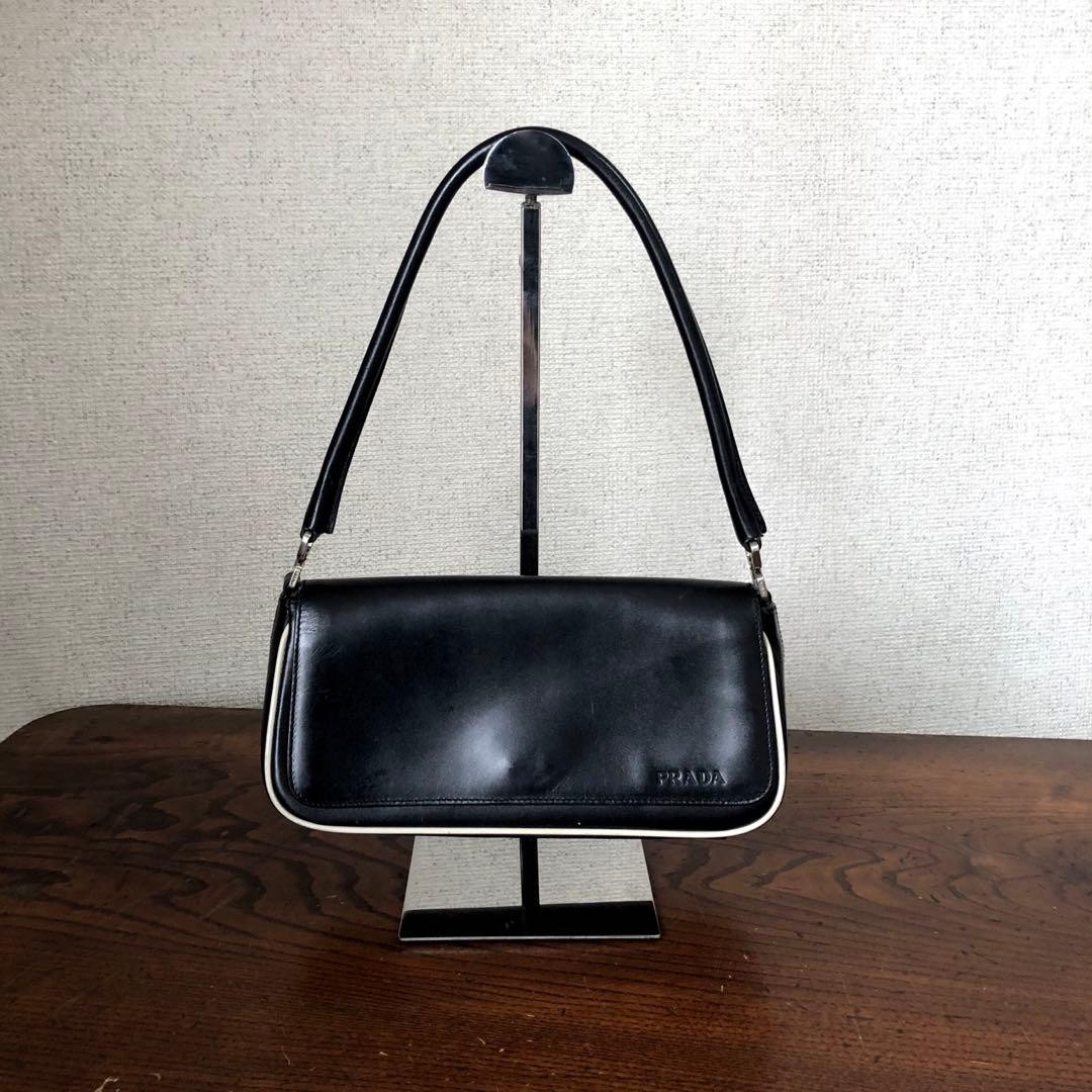 PRADA Archive 90s Women's Leather Shoulder Handbag Black