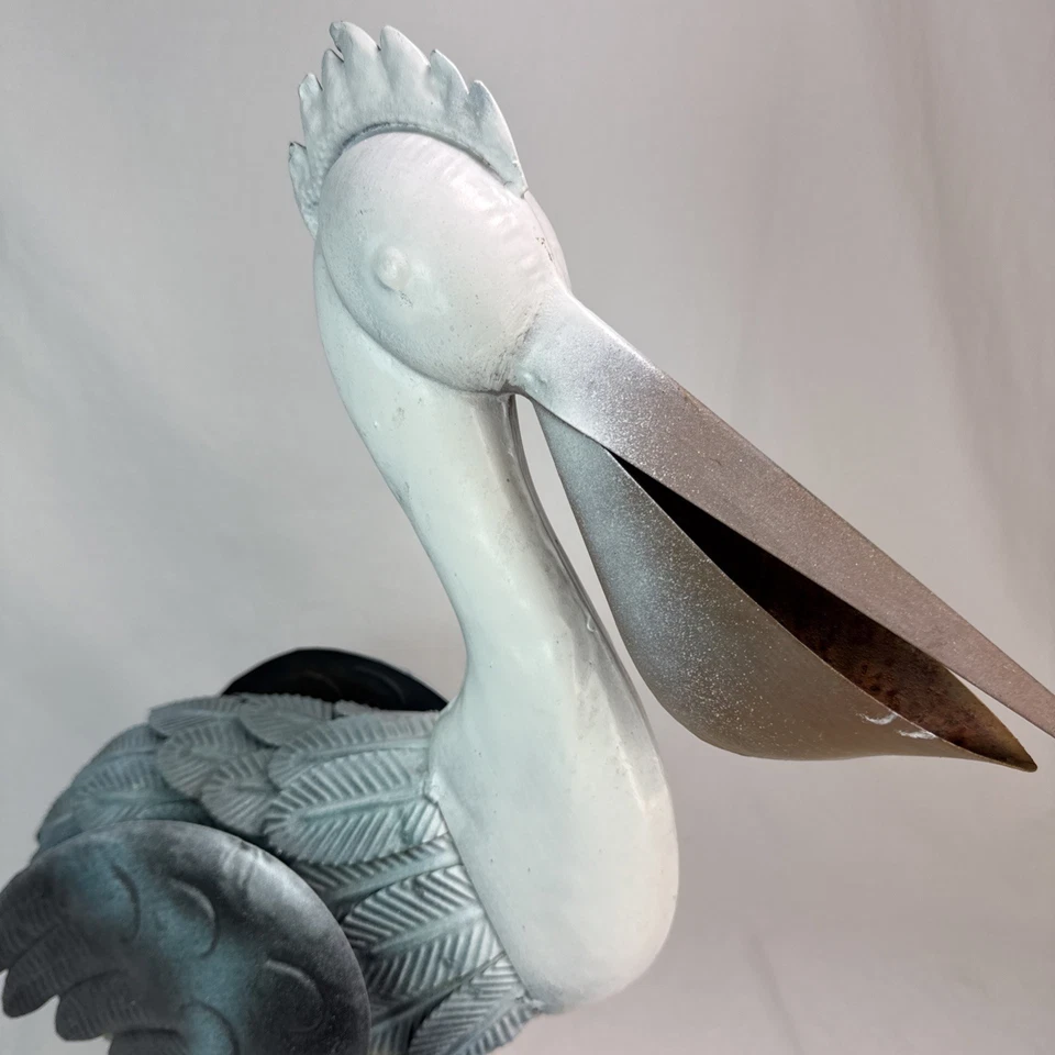Estatua de pelícano de metal patio arte decoración azul blanco único arte de aves marinas playa océano Foto 2 de 4