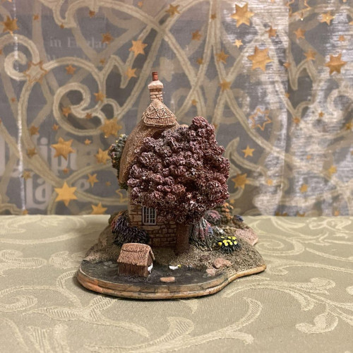 Lilliput Lane 68 ☆ HADLEIGH COTTAGE (Limited Edition) | eBay Lilliput Lane 68 ☆ HADLEIGH COTTAGE (Limited Edition) | eBay