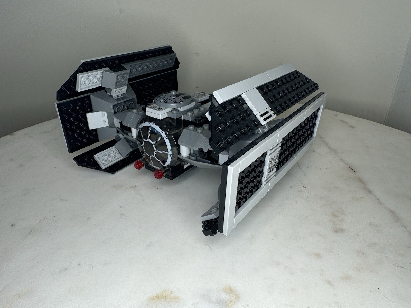 Picture 3 of 9