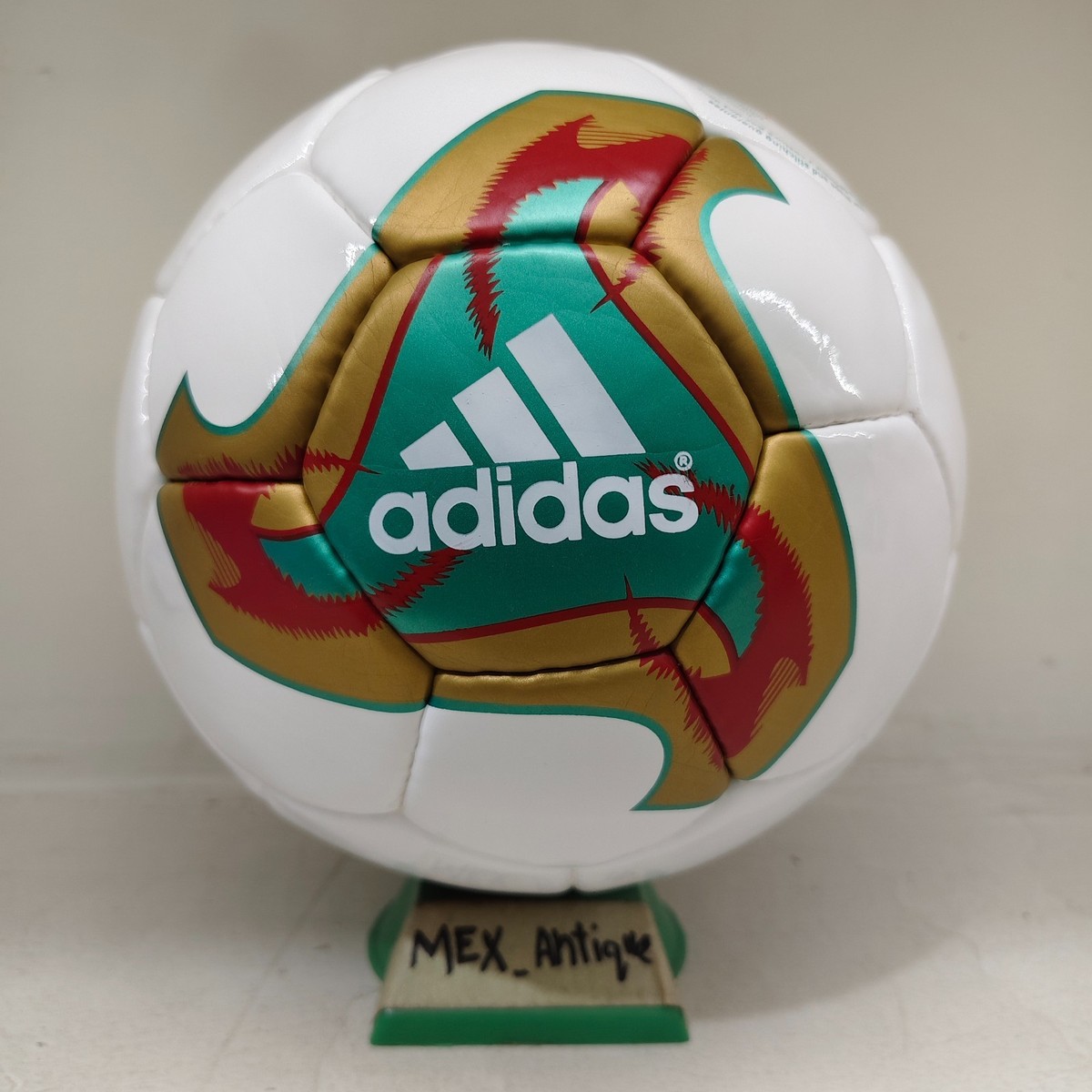Ultra Rare* Adidas Fevernova - Futsal Ball - FIFA World Cup 2002