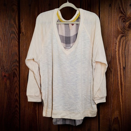 Anthropologie Pilcro Women's Top Size XL Cream Gray Plaid Vneck Pullover  - Picture 2 of 12