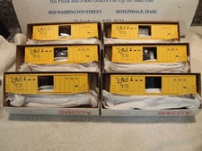 ACCURAIL RAILBOX 50' EXTERIOR POST TTX YELLOW 50ft BOX CARS ALL DIFFERANT  #'S