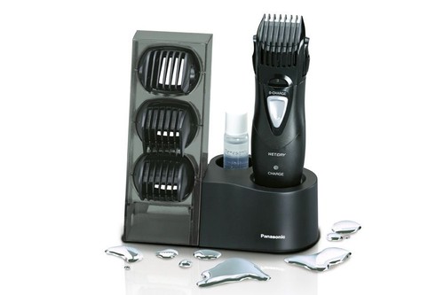 Panasonic ER-GY10 & ER-GN30 Grooming Set Face & Head Wet and Dry Washable 220 V - Picture 4 of 4