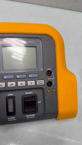 FLUKE BIO MEDICAL ESA609 ELEKTRISCHES SICHERHEITSANALYSATOR TRAGBARES MESSGERÄT. ''115 VAC'' - Video 1 von 1