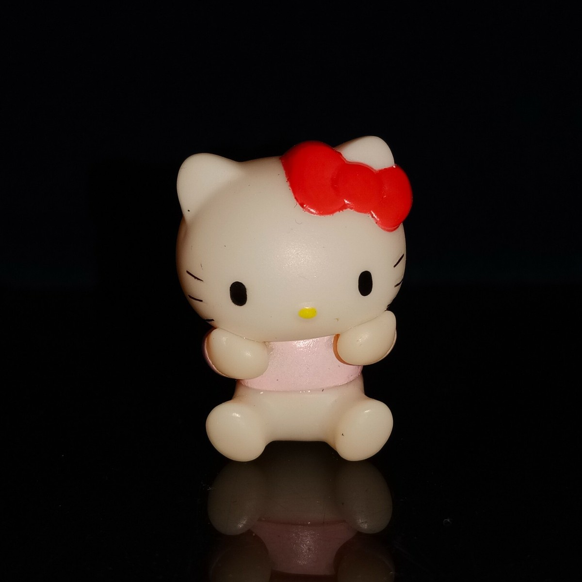 Vintage Set 3 Sanrio Hello Kitty Mini Figure Doll Kawaii