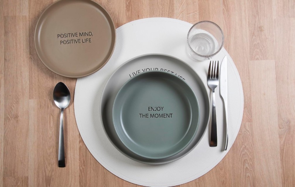 Motivation Colors 3-Piece Stoneware Dinner Set, Dinner Plate, Bowl, Side plate image 5