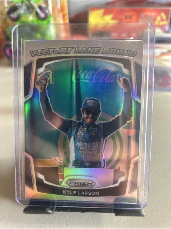 Kyle Larson 2022 Panini Prizm Racing Victory Lane Bound #VL-2 Silver Holo Prizm!