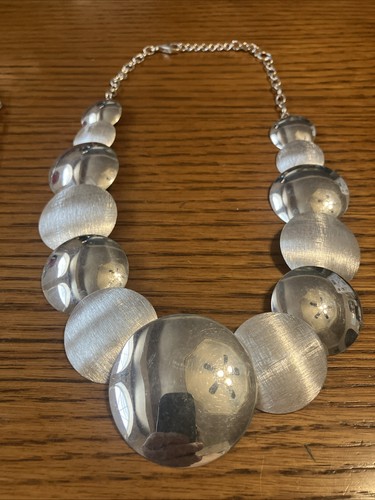 Beautiful Modernist Sterling Silver Graduated Disc Necklace