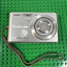 Casio Exilim EX-Z77 7.2MP Digital Camera, *UNTESTED* For Parts