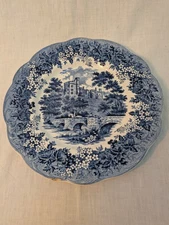 J & G Meakin Romantic England Derbyshire Haddon Hall Plate 10" Blue & White